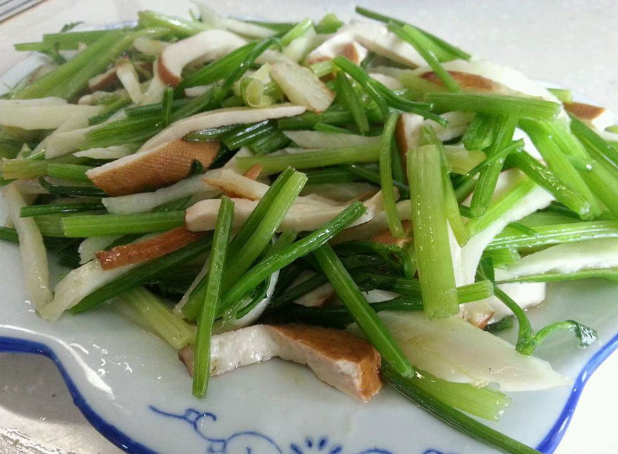 芹菜茭白肉絲